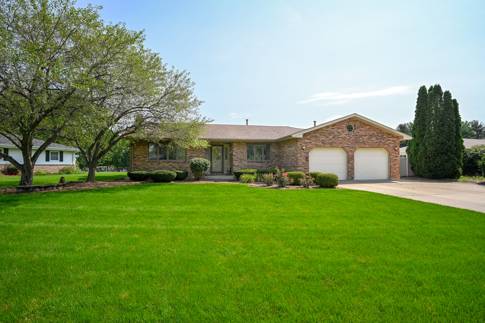 310 Wintree Lane Property Photo 2