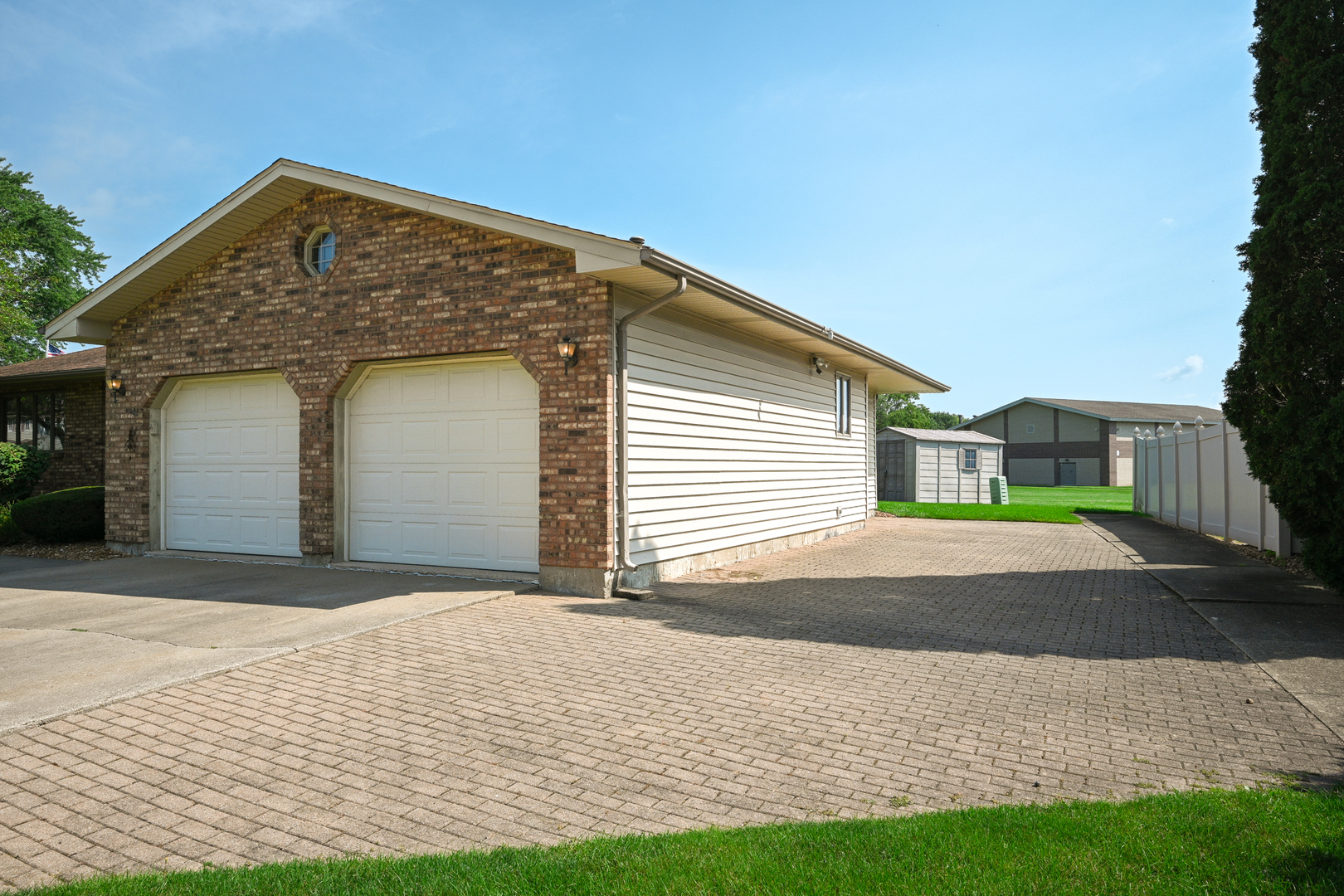 310 Wintree Lane Property Photo 32