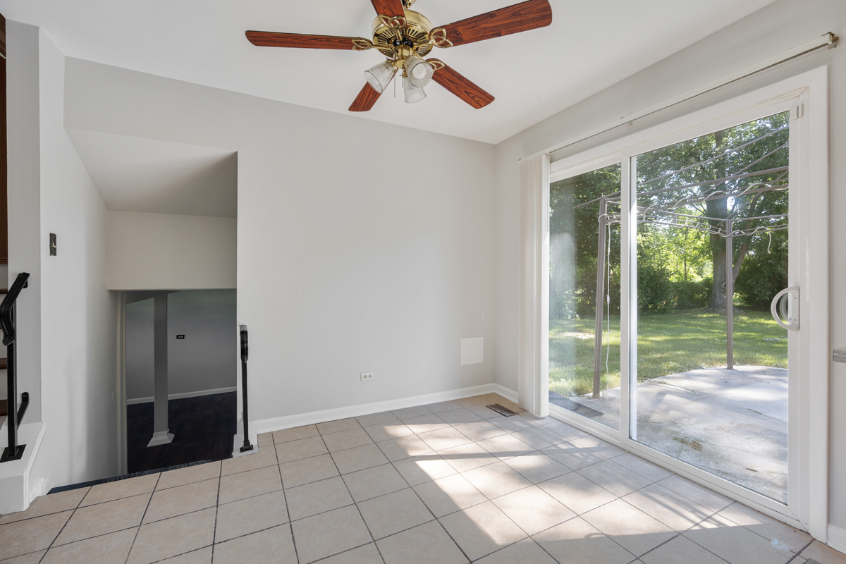 8189 Carlisle Drive Property Photo 11