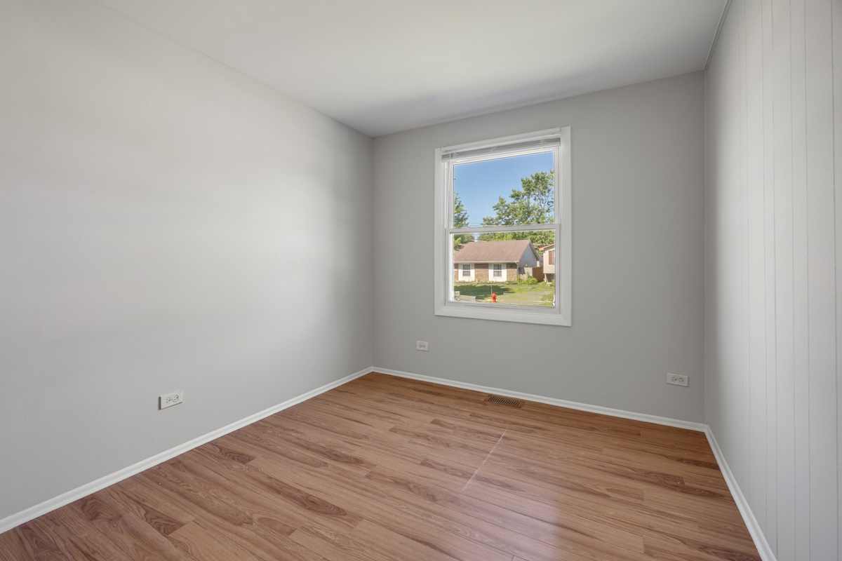 8189 Carlisle Drive Property Photo 14