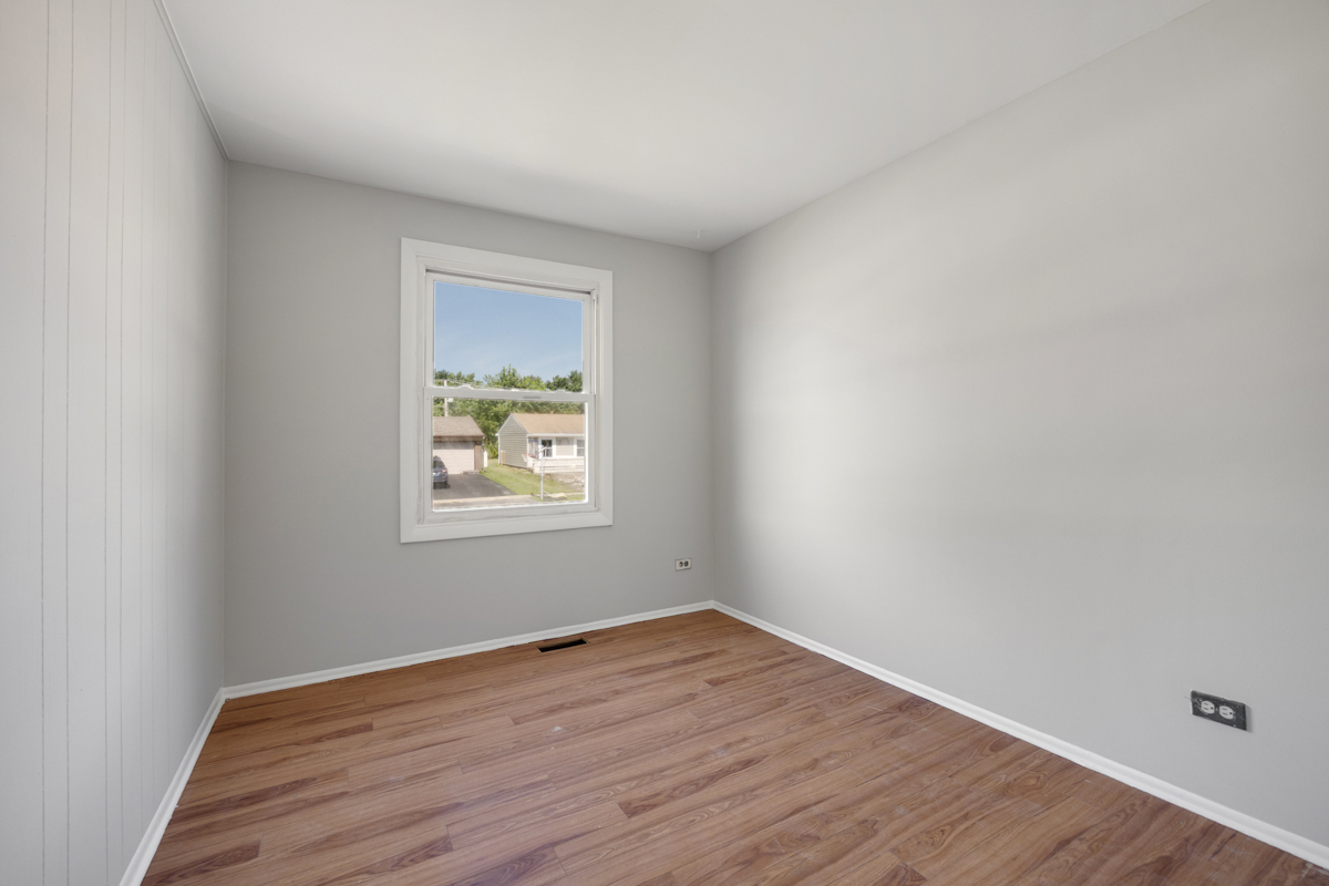 8189 Carlisle Drive Property Photo 15