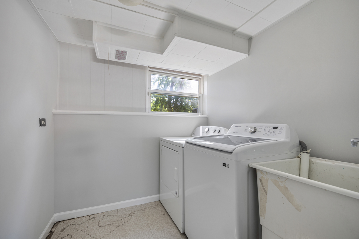 8189 Carlisle Drive Property Photo 20