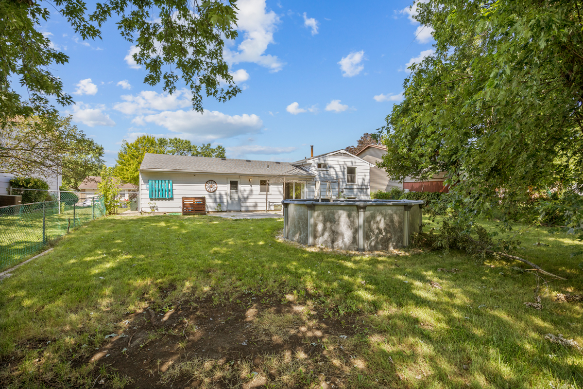 8189 Carlisle Drive Property Photo 24