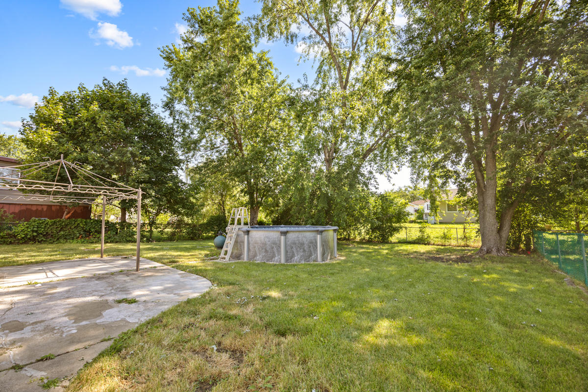 8189 Carlisle Drive Property Photo 25