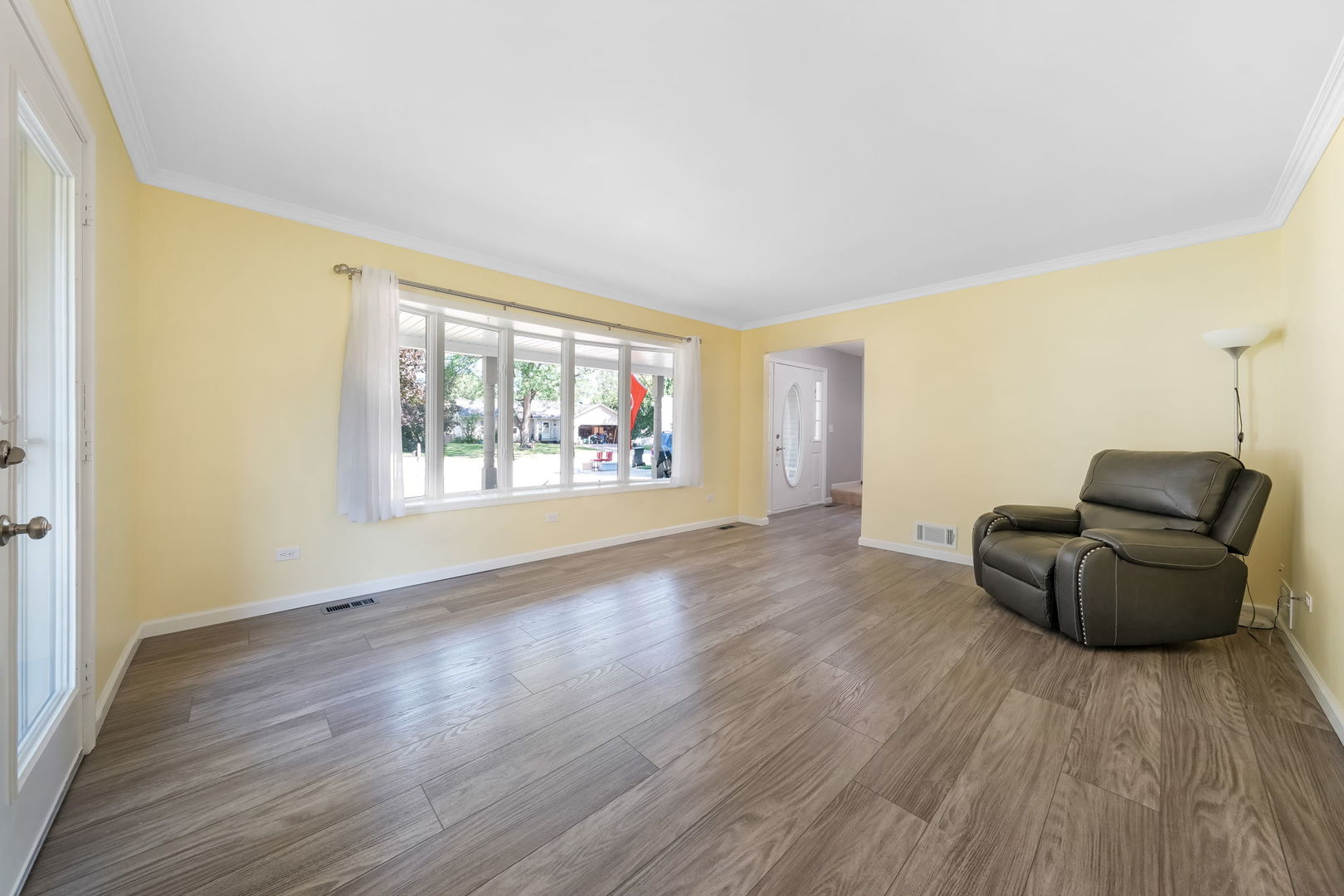 565 Liberty Avenue Property Photo 3