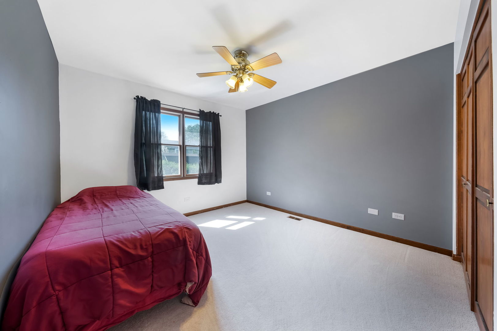 565 Liberty Avenue Property Photo 18