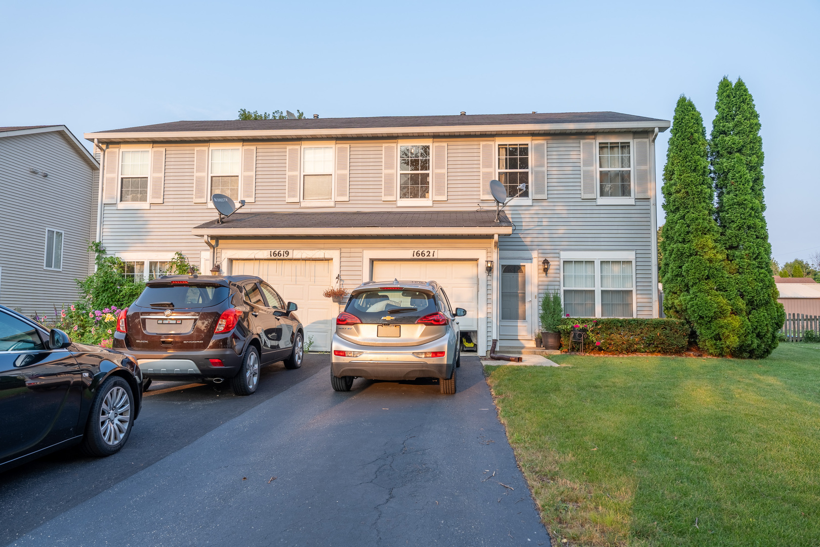 16621 W Adobe Drive Property Photo 2