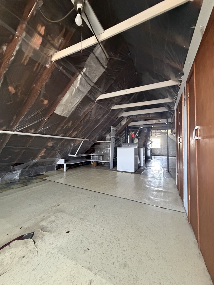 2249 N Long Avenue Property Photo 16