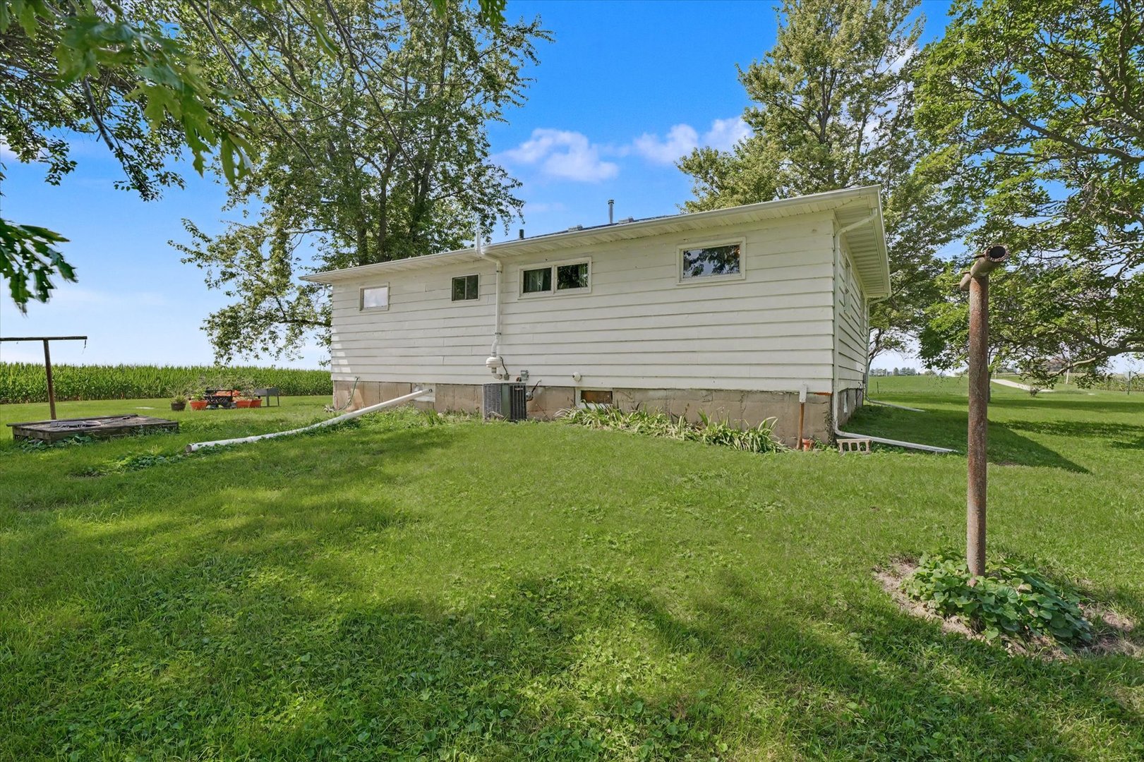 396 N 100e Road Property Photo 31