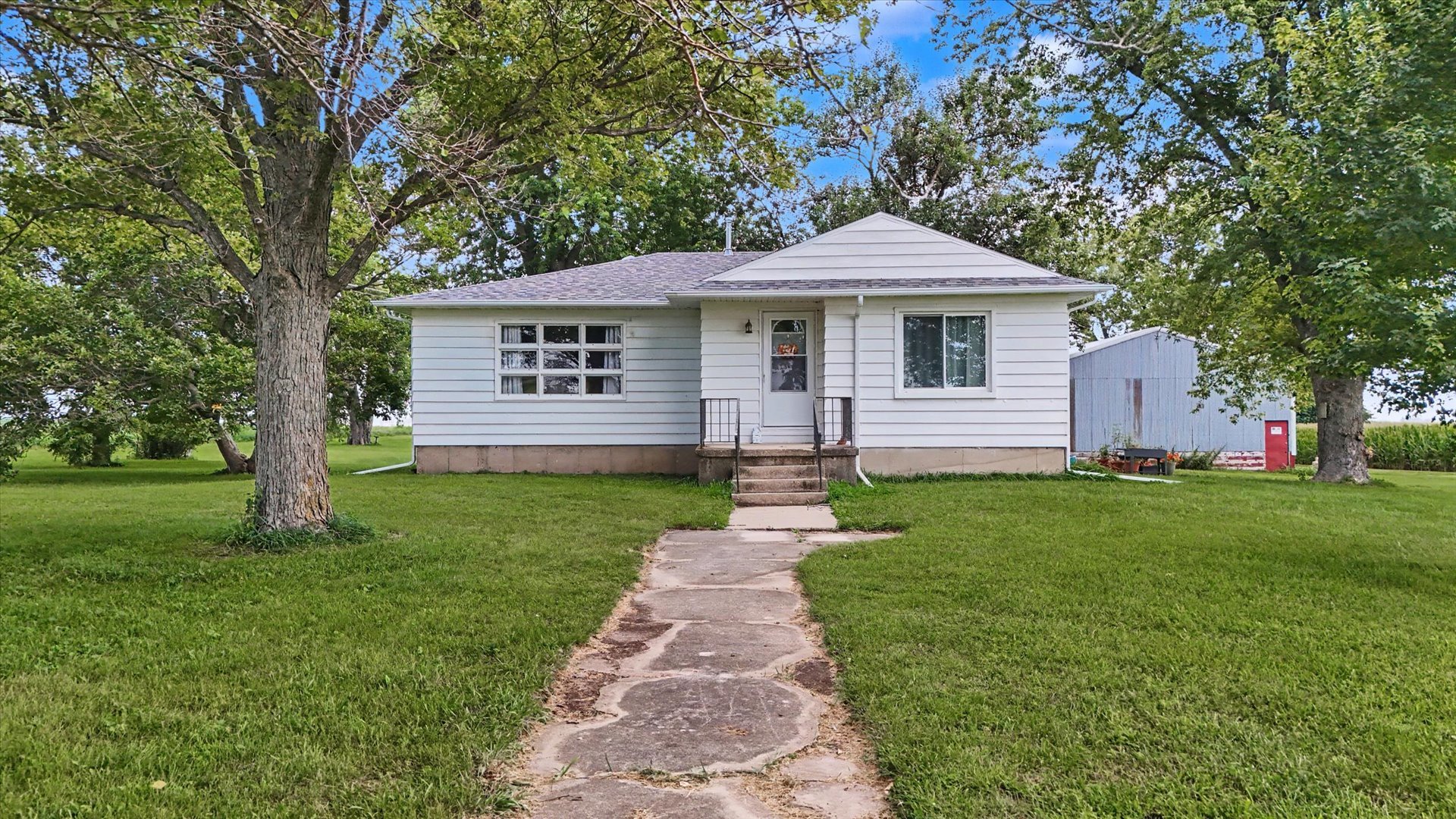 396 N 100e Road Property Photo 44