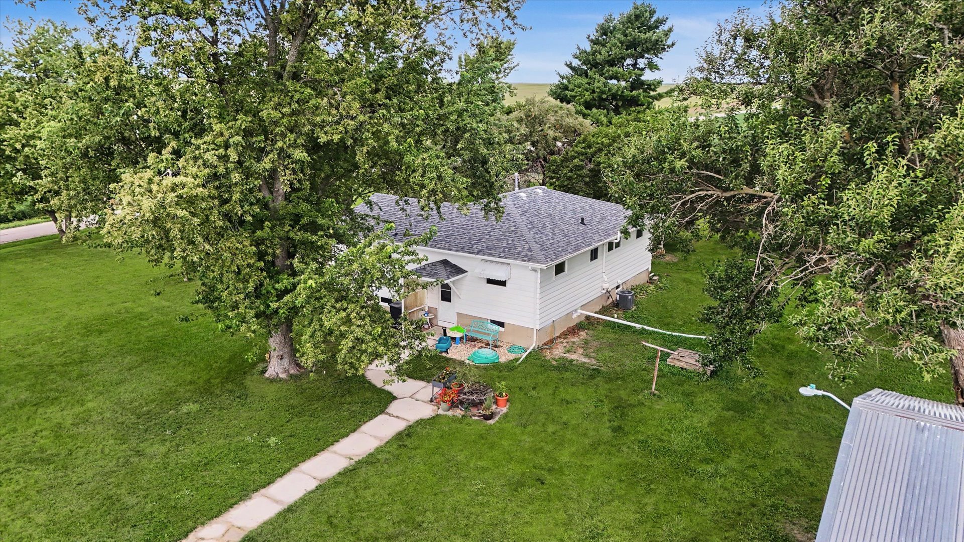 396 N 100e Road Property Photo 45