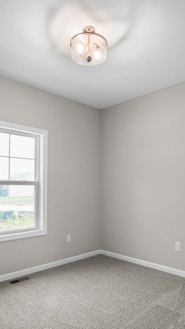 1209 S Smith Road Property Photo 22