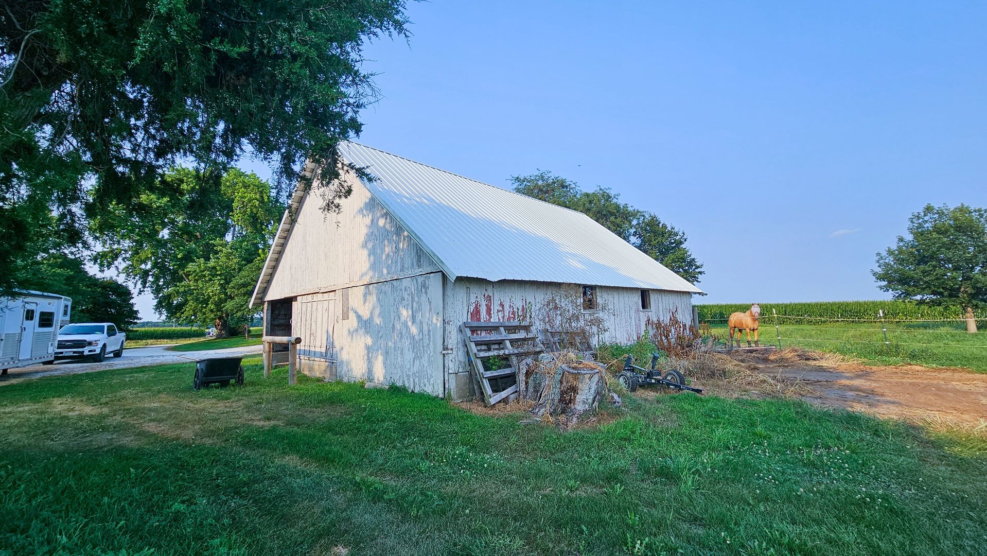 11726 Cardinal Road Property Photo 4
