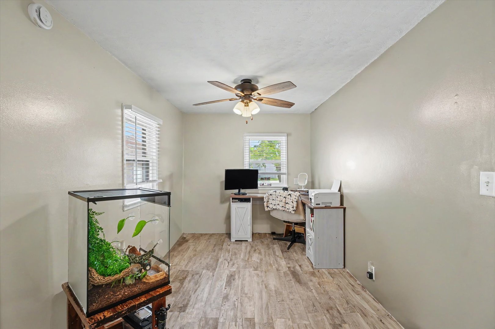 106 W South Street Property Photo 19