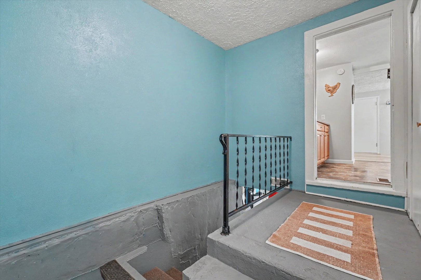 106 W South Street Property Photo 26