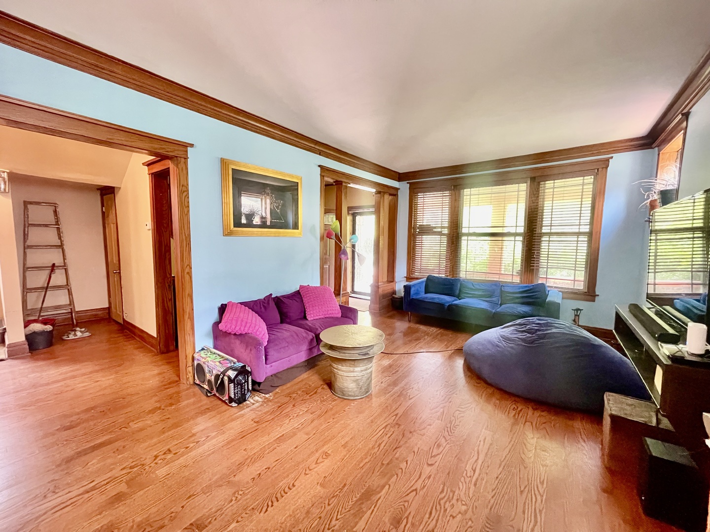 7916 S Constance Avenue Property Photo 5