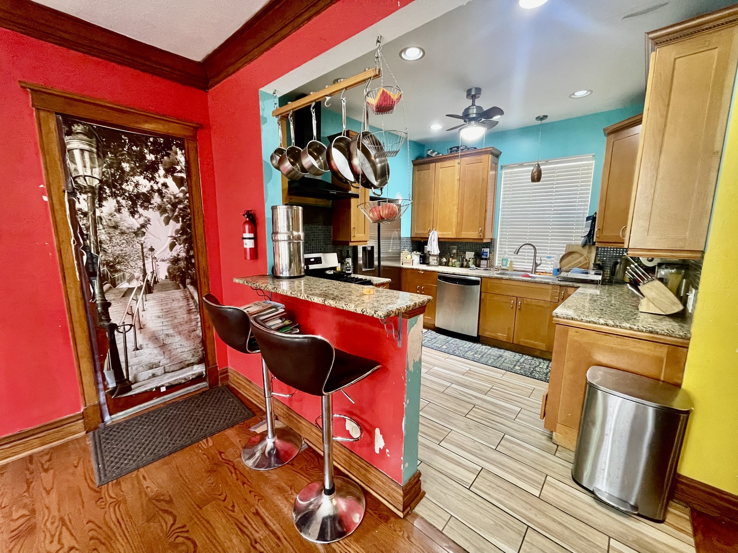7916 S Constance Avenue Property Photo 11