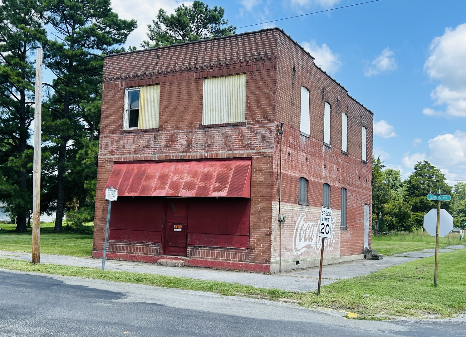 301 Union Avenue