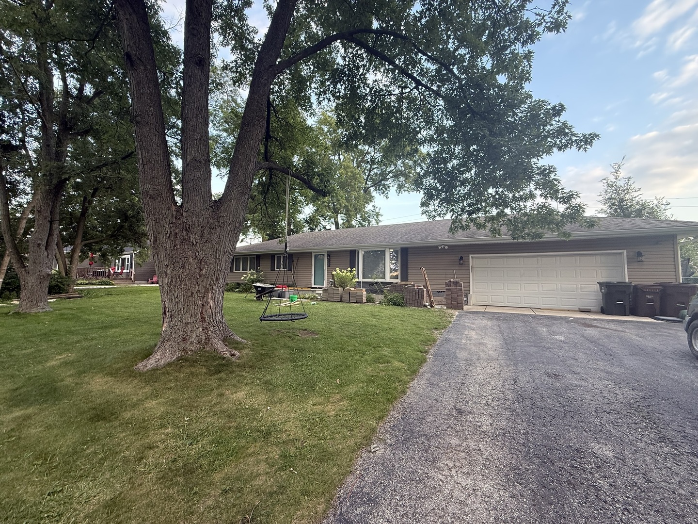 122 Gall Lane Property Photo 1