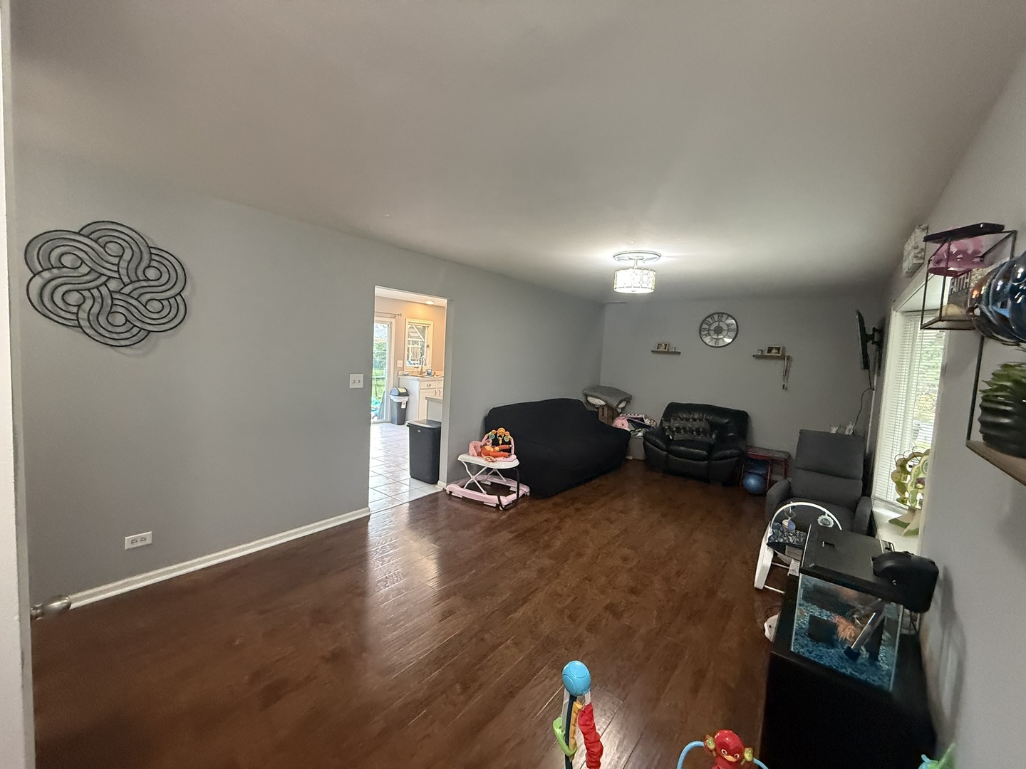 122 Gall Lane Property Photo 2