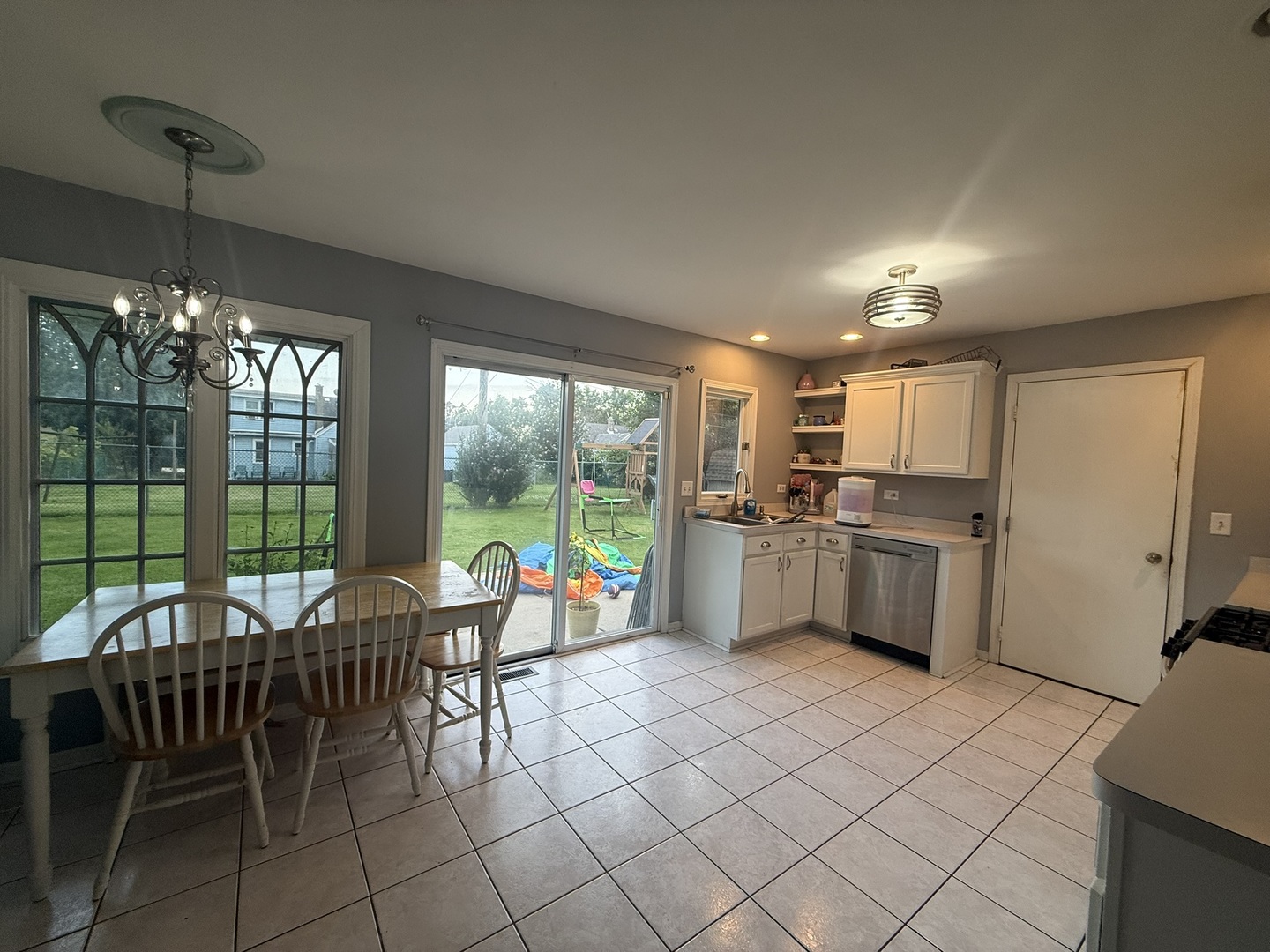 122 Gall Lane Property Photo 4