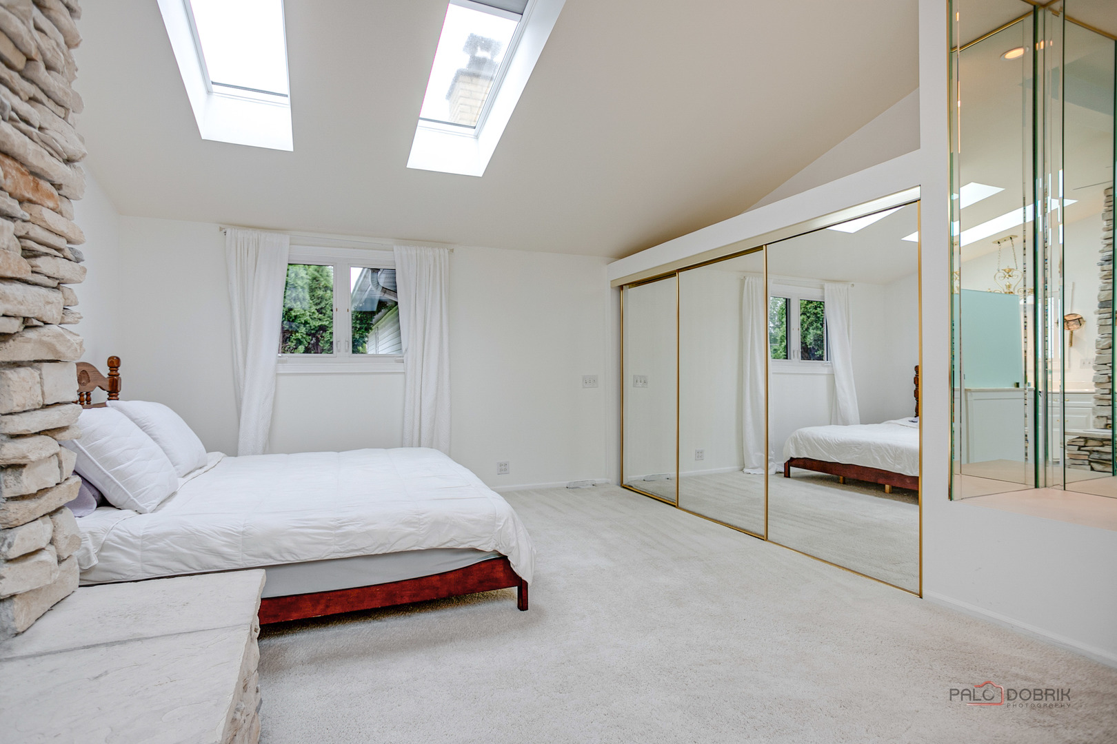 605 N Windsor Drive Property Photo 19