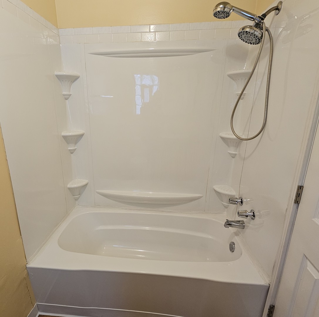 611 Golfview Drive Property Photo 12