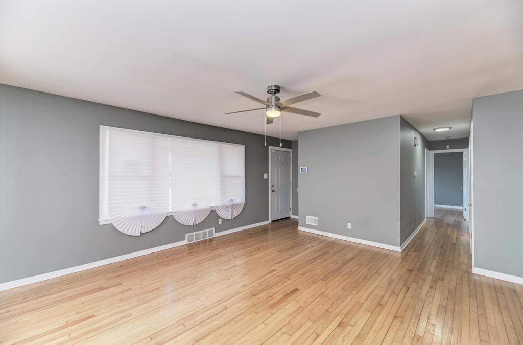 353 W Hickory Street Property Photo 4