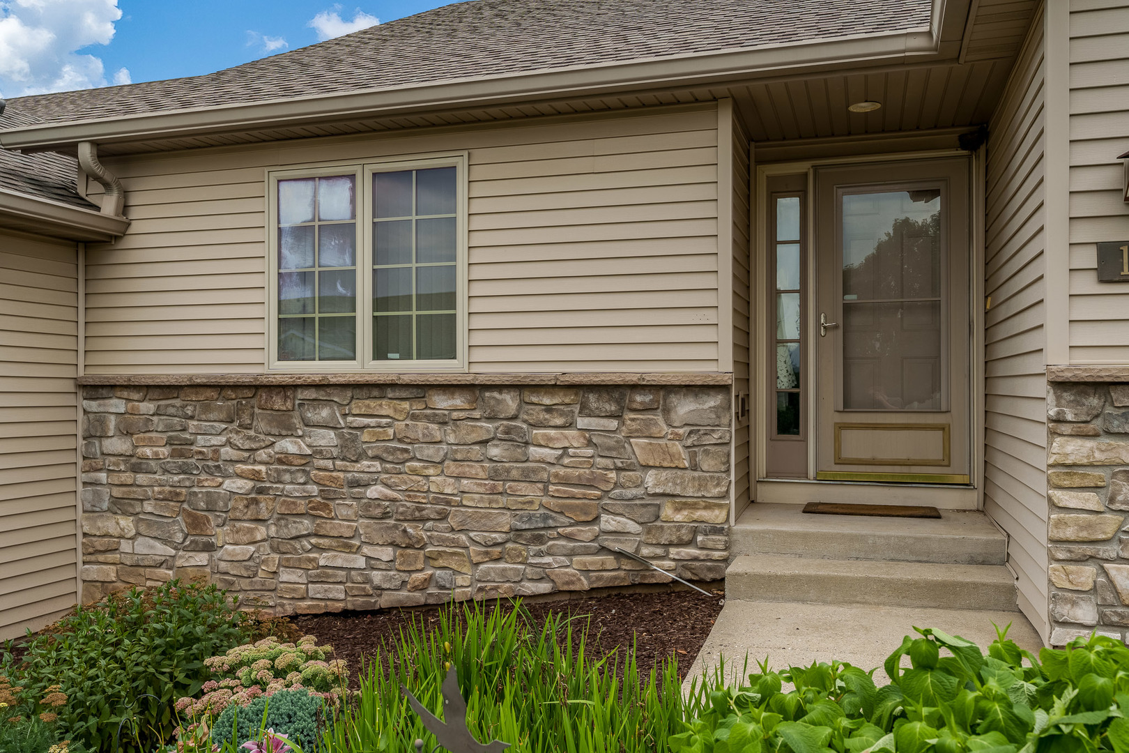 1401 Stone Bridge Crossing 1401 Property Photo 4