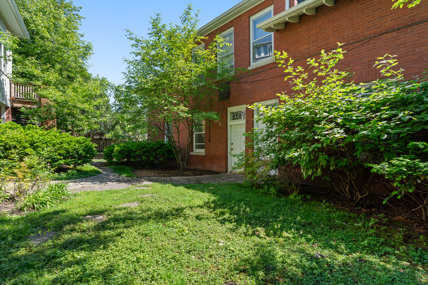 1235.5 Ridge Avenue Property Photo 3