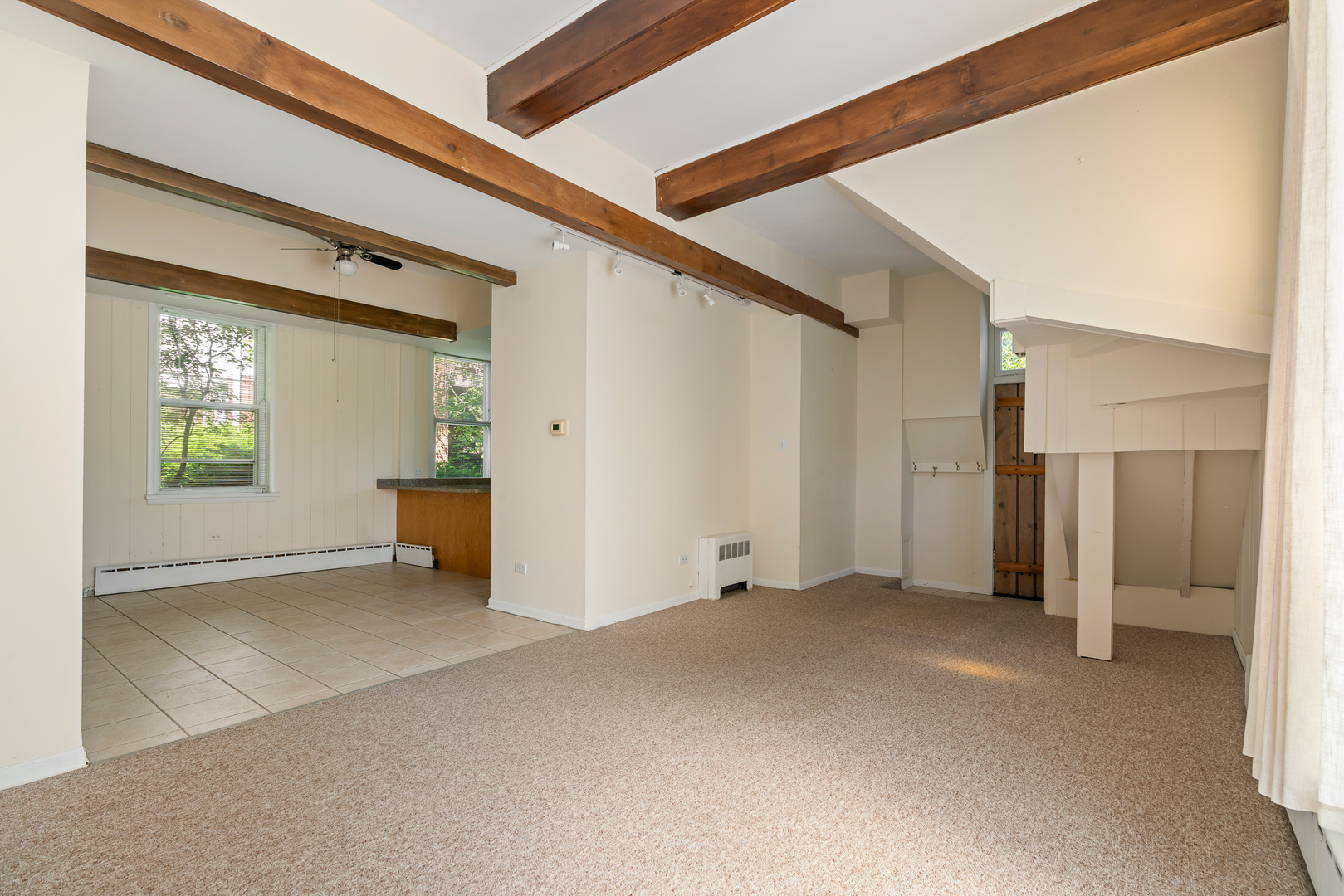 1235.5 Ridge Avenue Property Photo 6