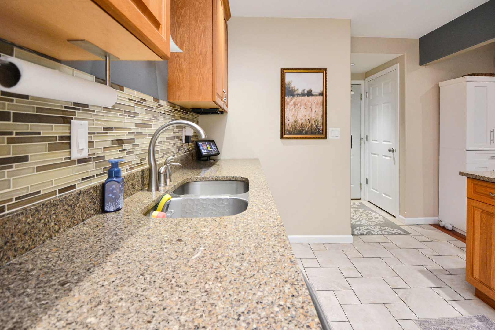 1562 Hunt Drive B Property Photo 11