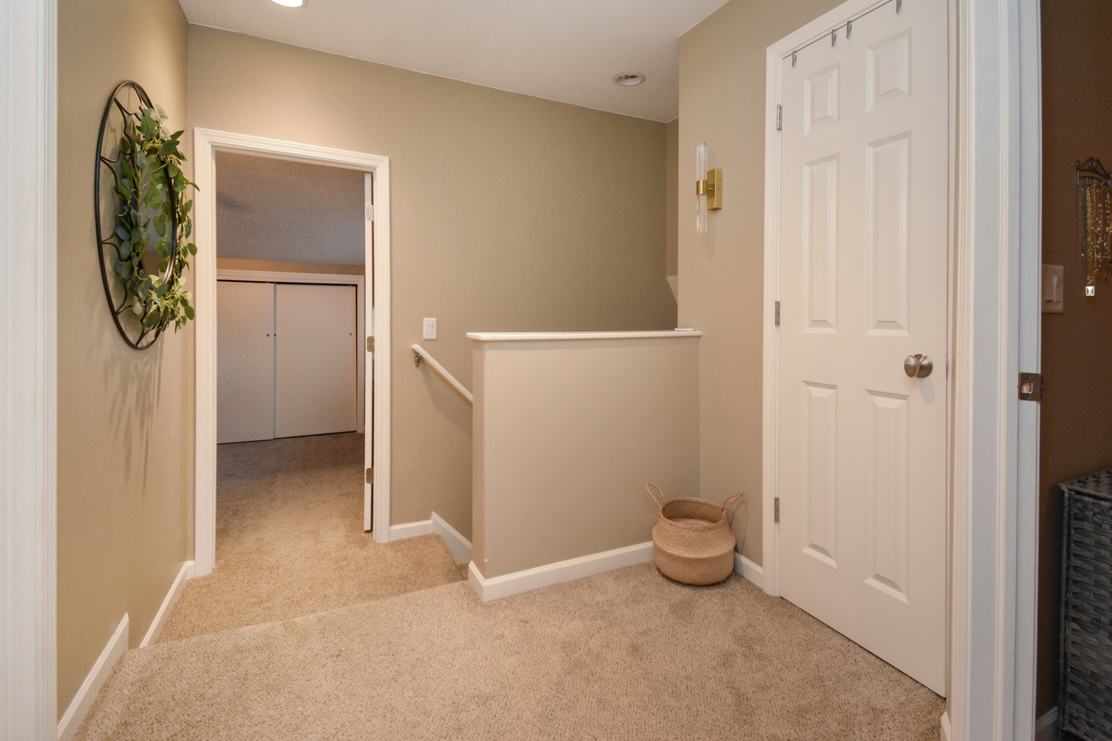 1562 Hunt Drive B Property Photo 19