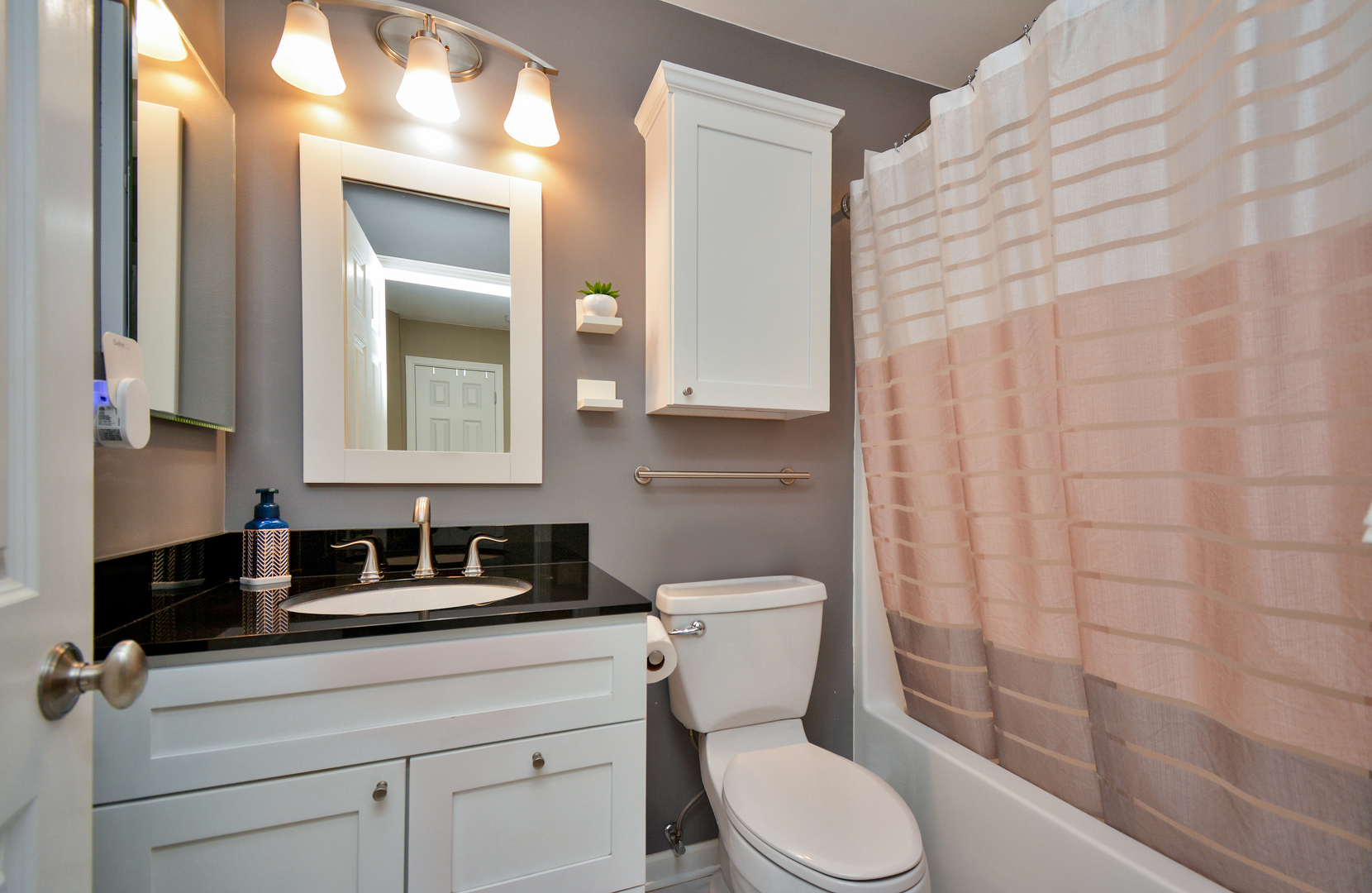 1562 Hunt Drive B Property Photo 21