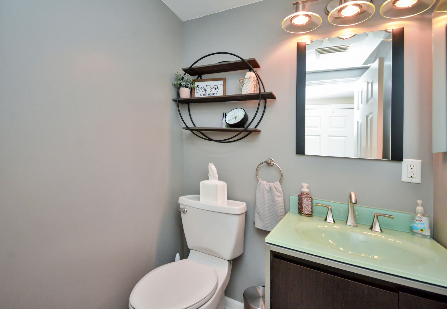 1562 Hunt Drive B Property Photo 28