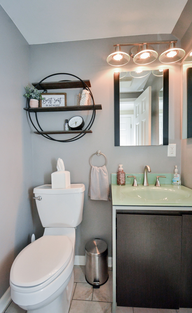 1562 Hunt Drive B Property Photo 29