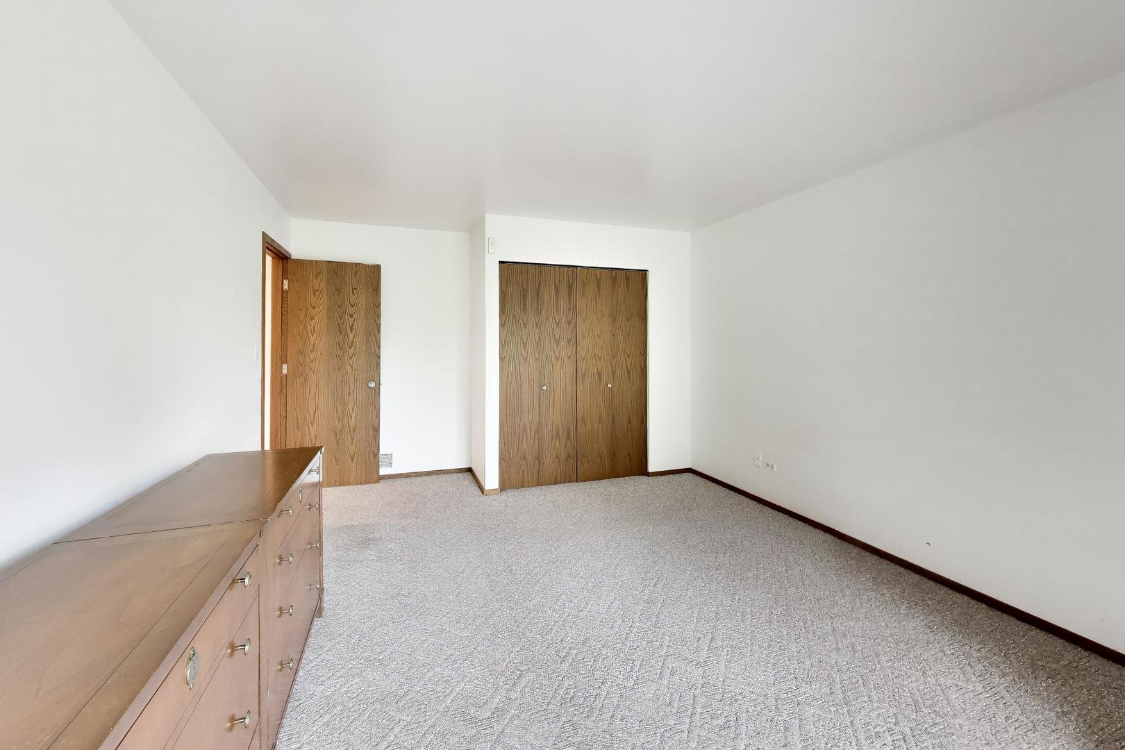 15212 W 147th Street Property Photo 26