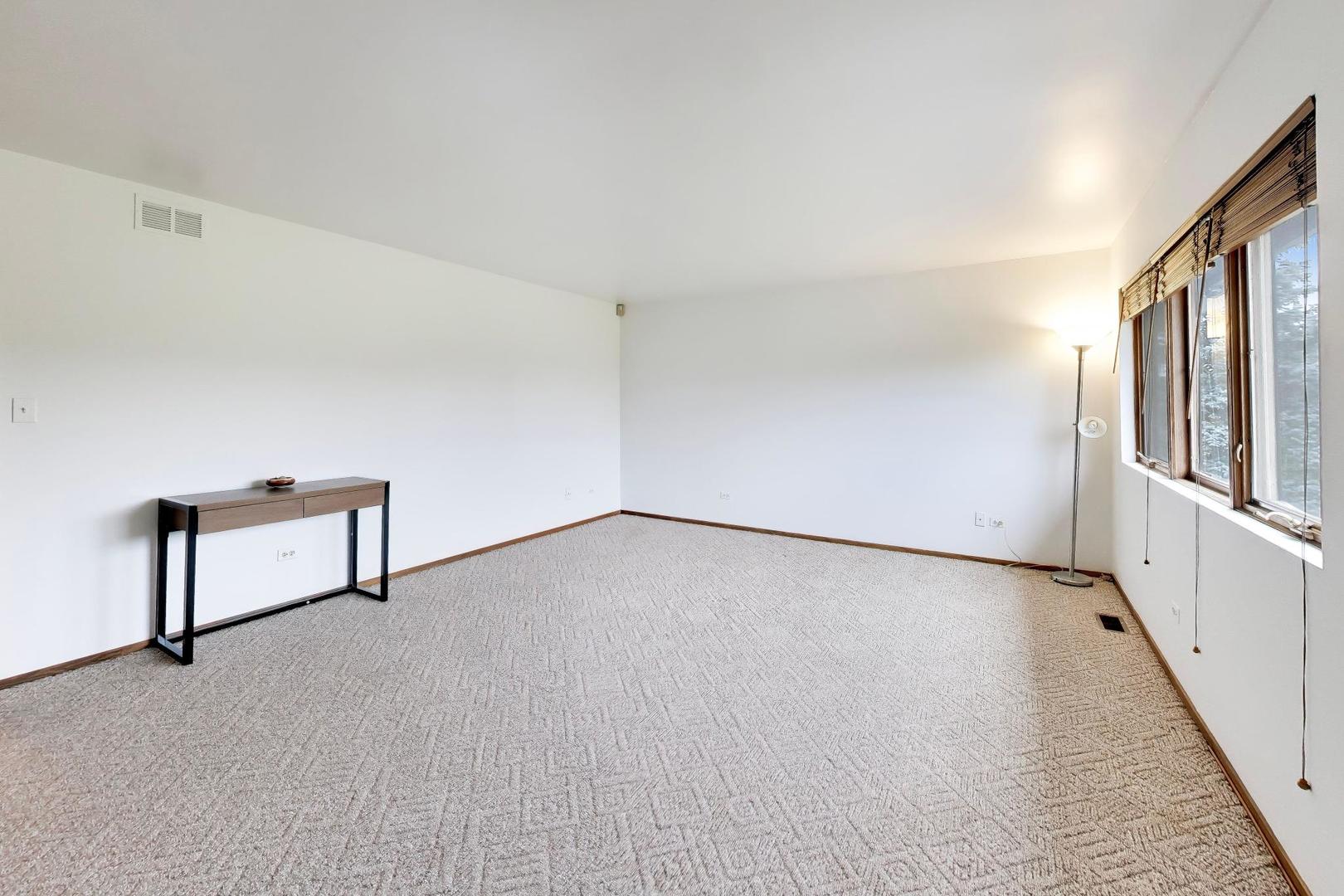 15212 W 147th Street Property Photo 29