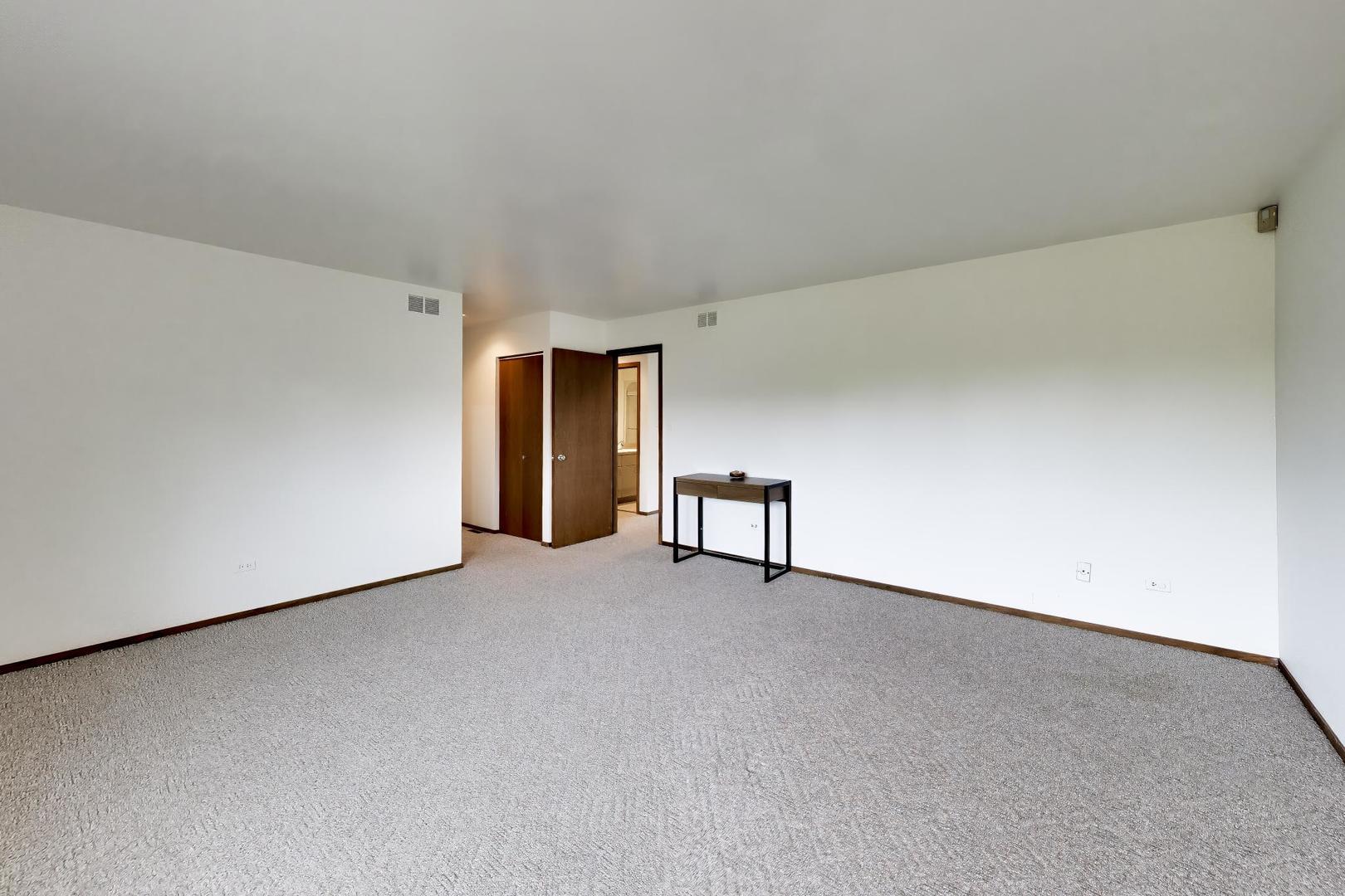 15212 W 147th Street Property Photo 30