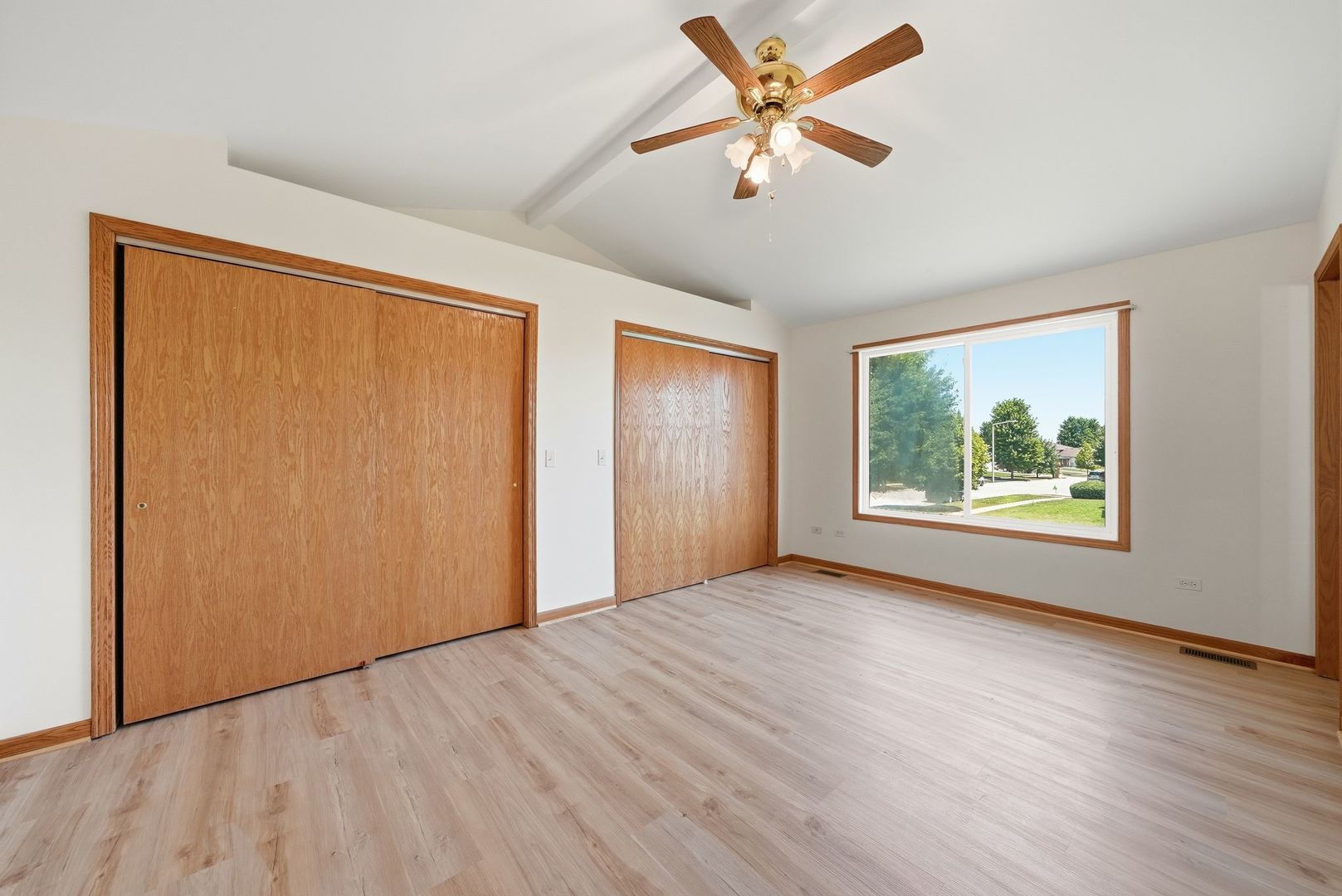 1402 Enborn Drive Property Photo 8