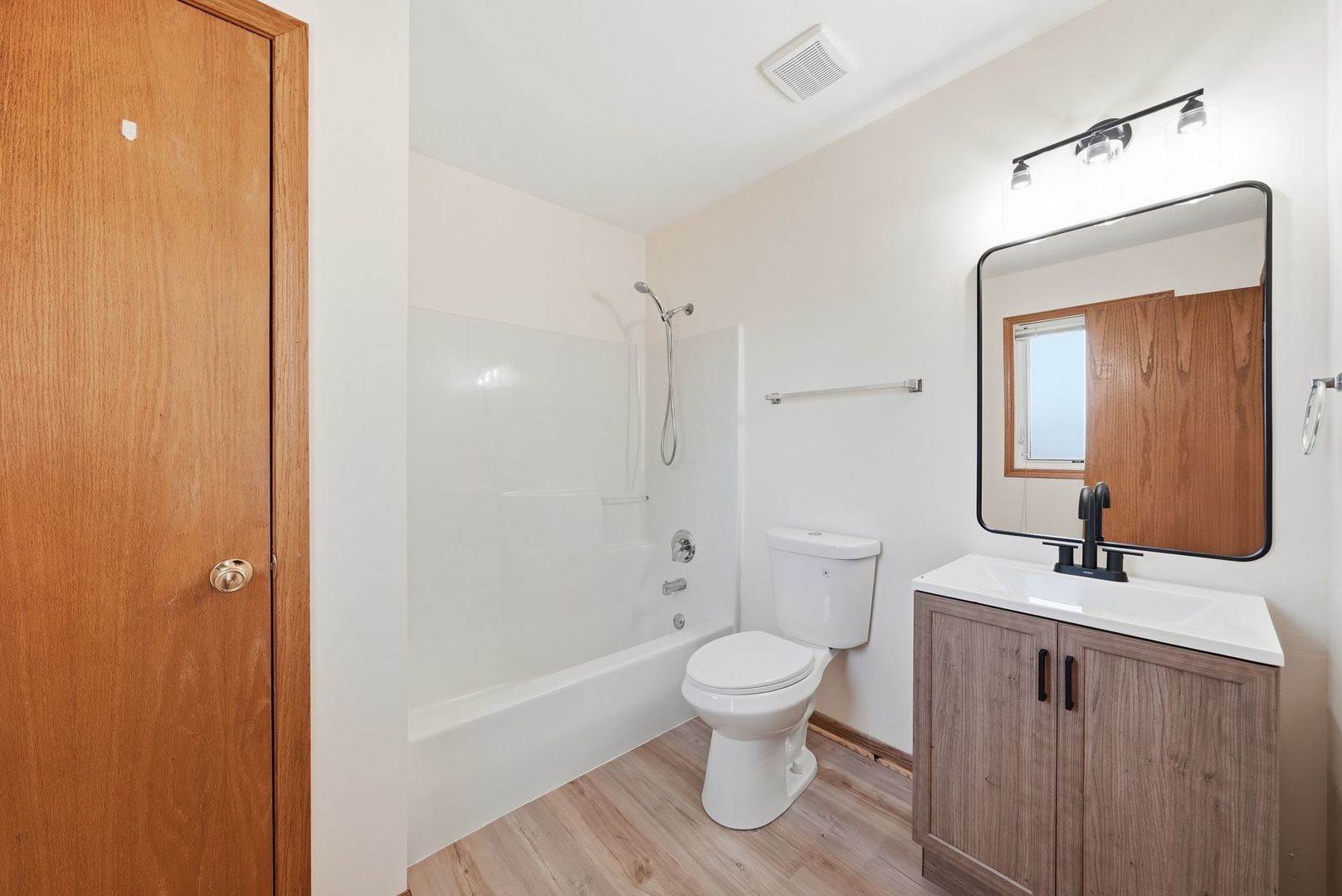 1402 Enborn Drive Property Photo 10