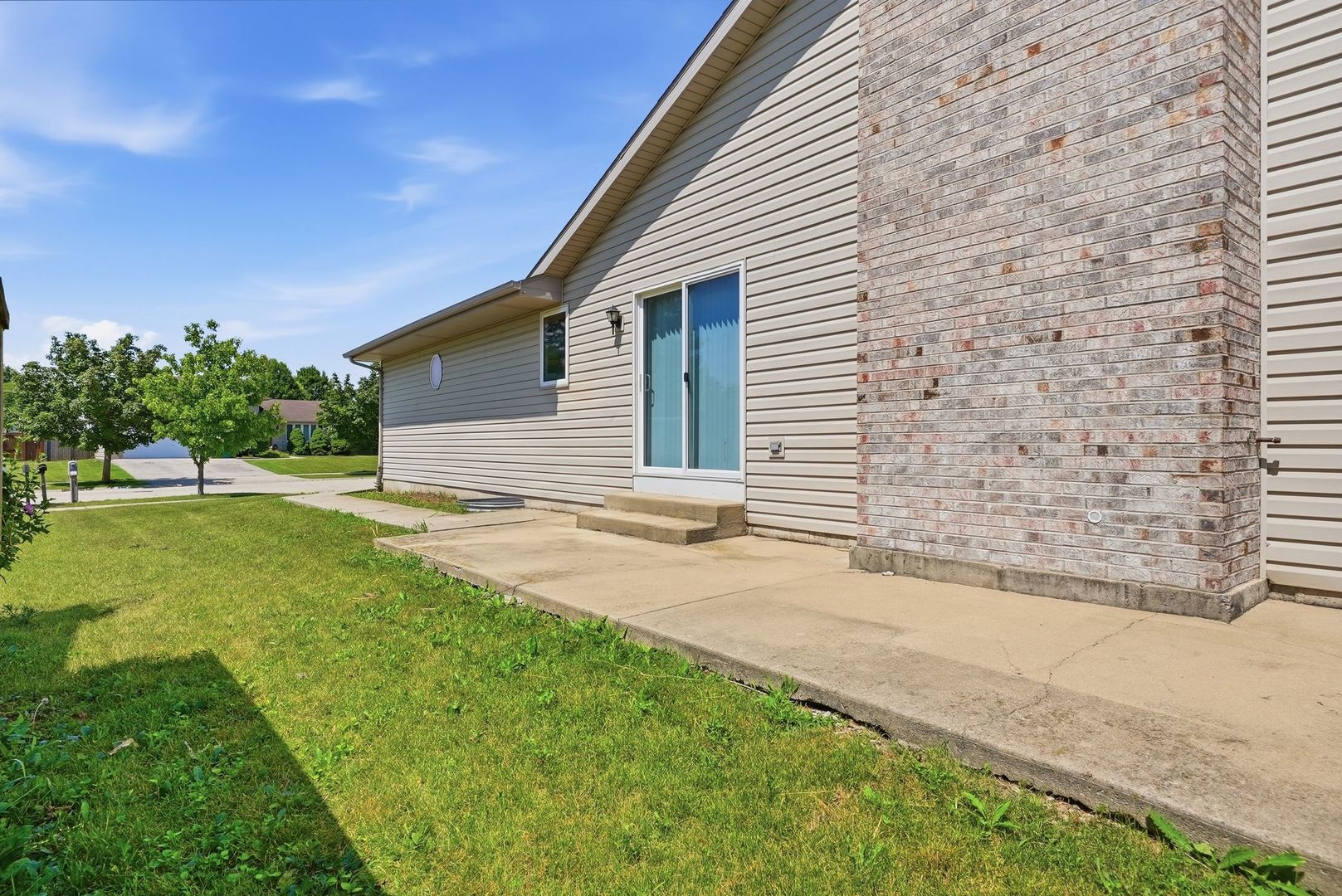 1402 Enborn Drive Property Photo 24