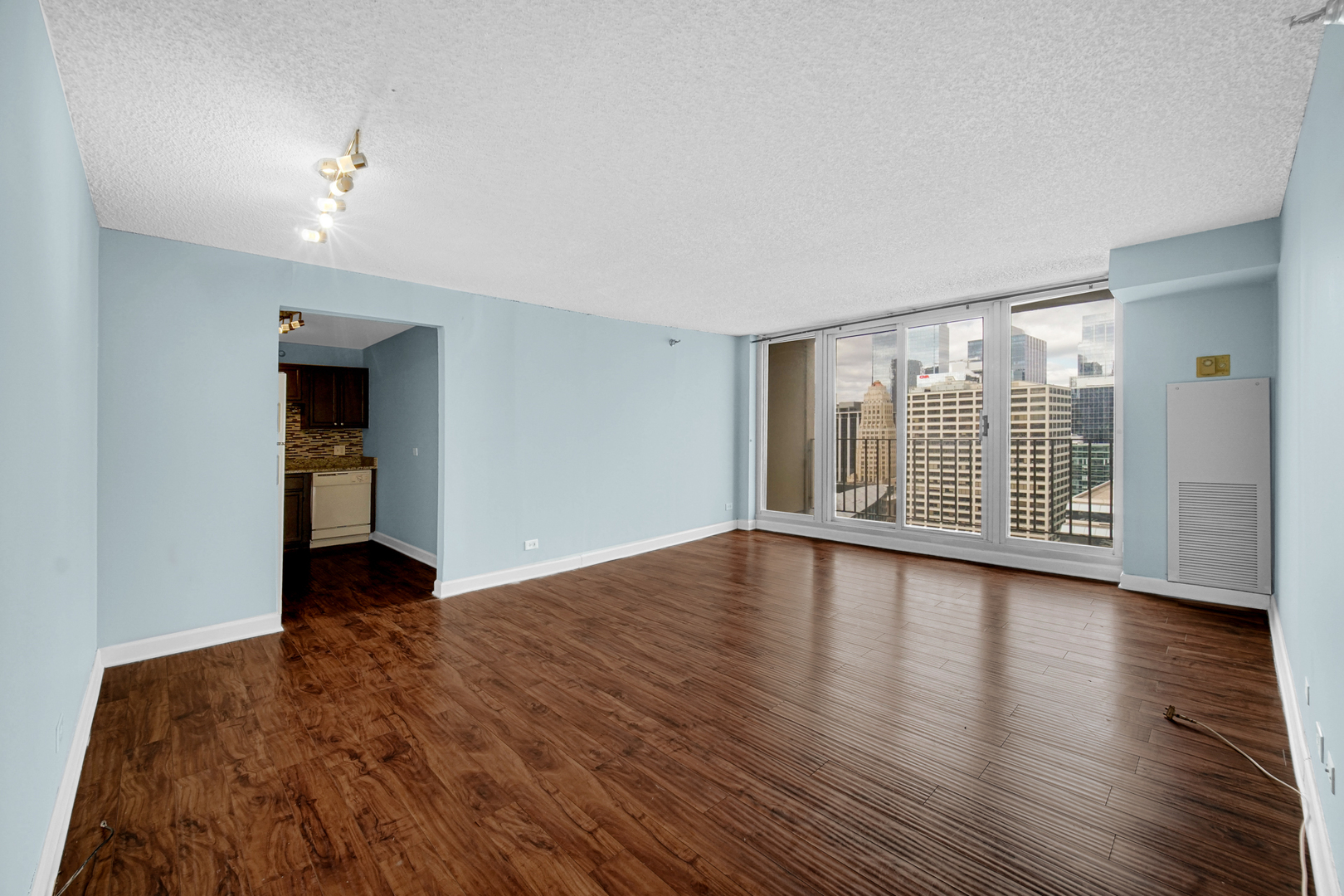 200 N Dearborn Street 4308 Property Photo 3