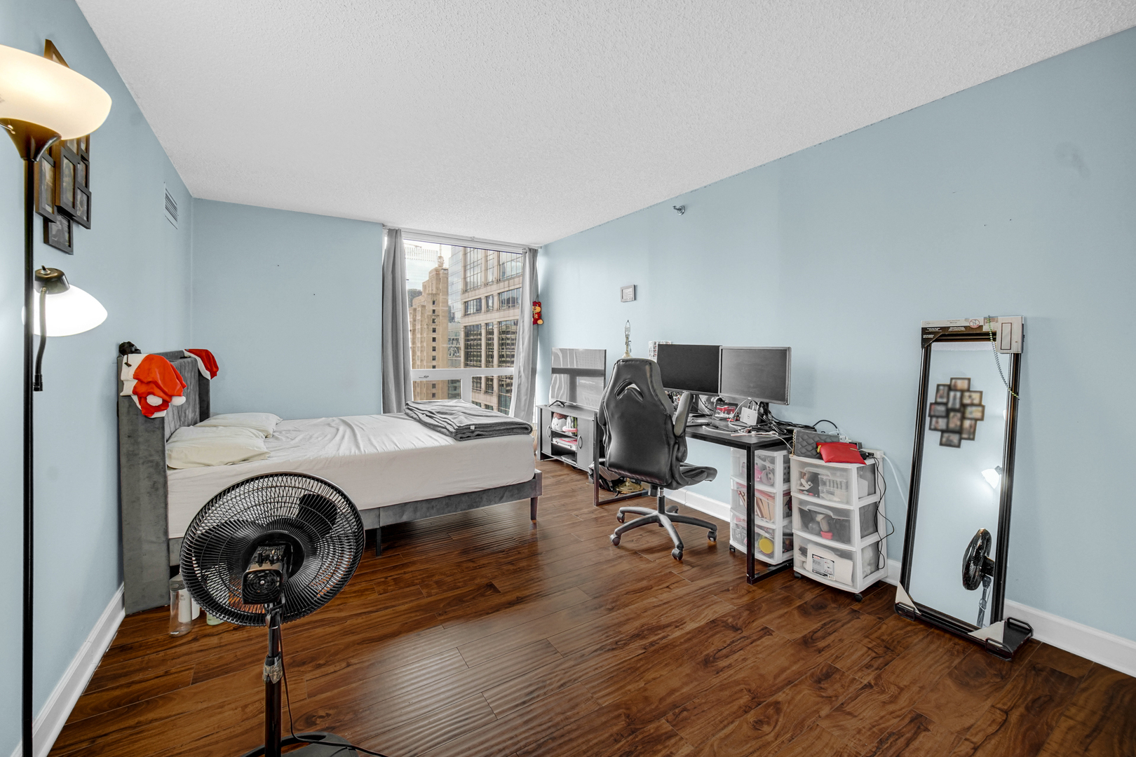 200 N Dearborn Street 4308 Property Photo 10
