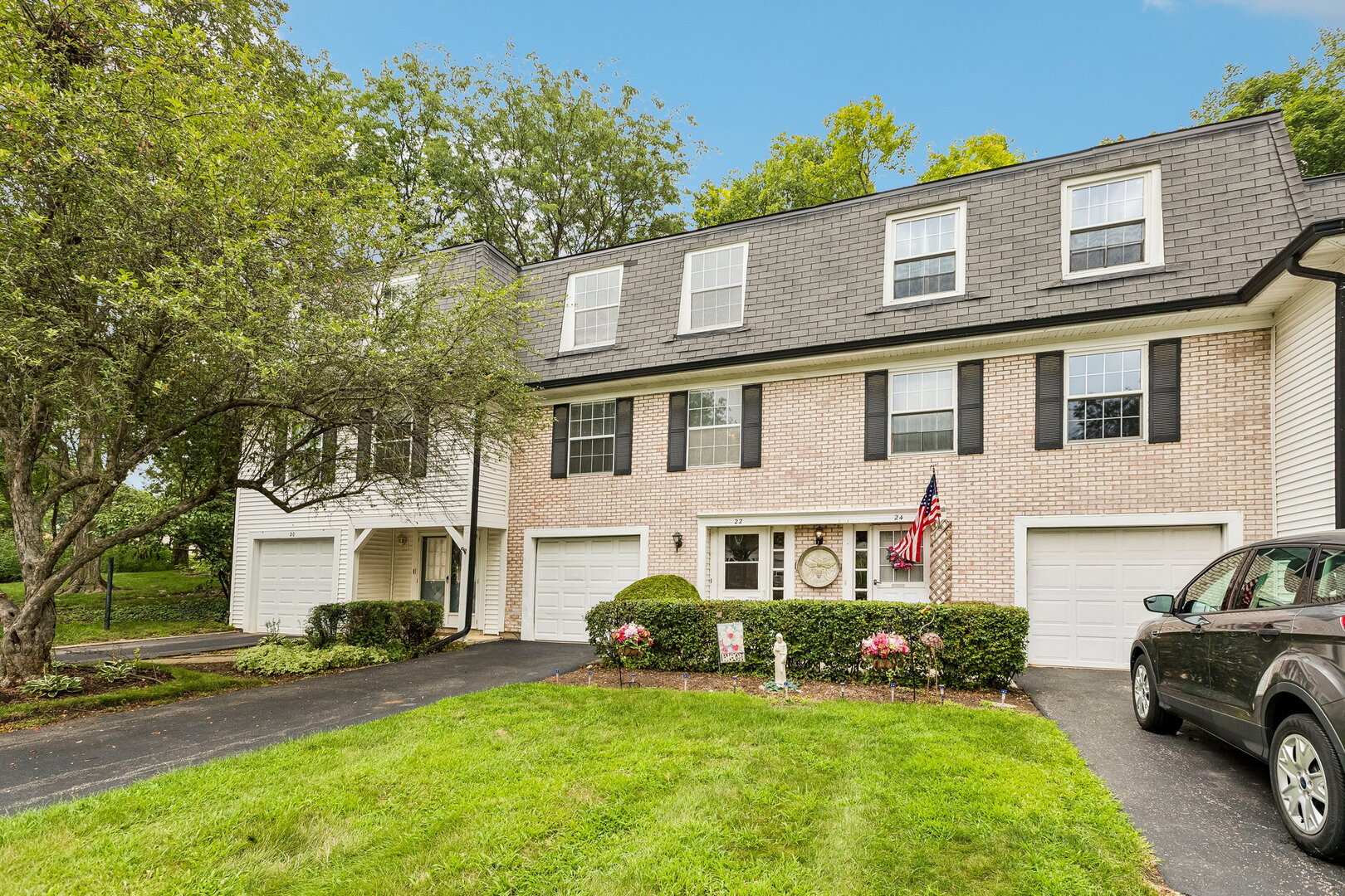 12720142 Property Photo 2