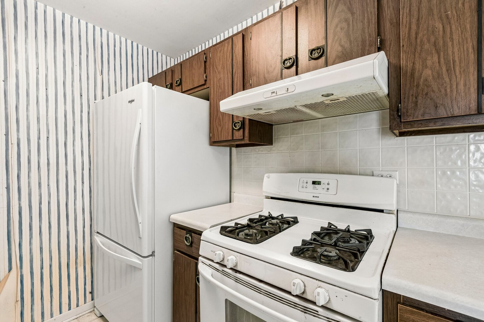 12720142 Property Photo 9