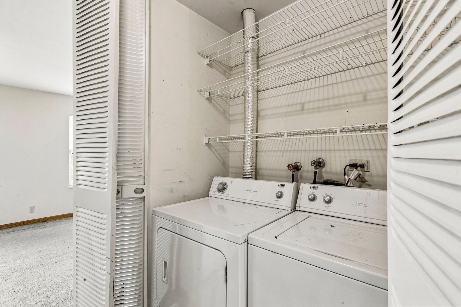 12720142 Property Photo 19