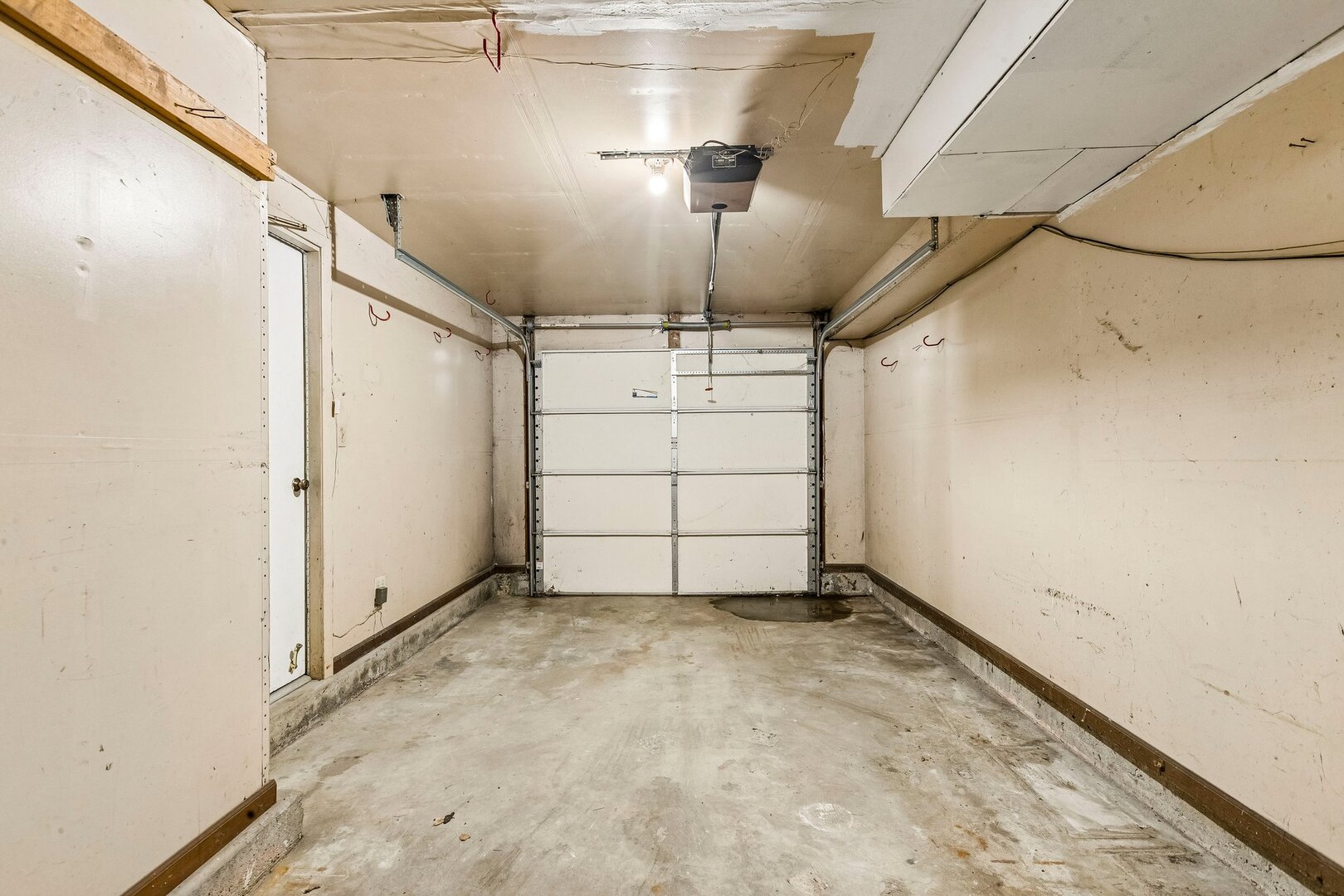 12720142 Property Photo 23