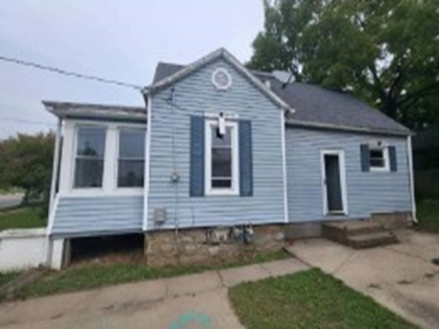 912 N Central Avenue Property Photo 5