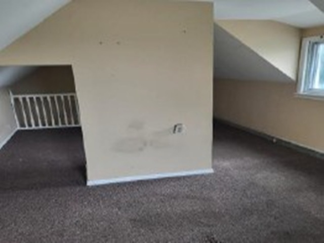 912 N Central Avenue Property Photo 9